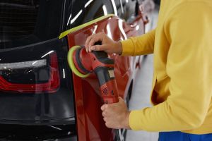 Полировка кузова автомобиля в Сургуте